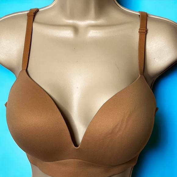 Victoria's Secret Other - Victoria's Secret Bra Incredible Beige T Shirt Underwired Size 38C